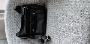 Longchamp Black Women's Messenger Crossbody Bag